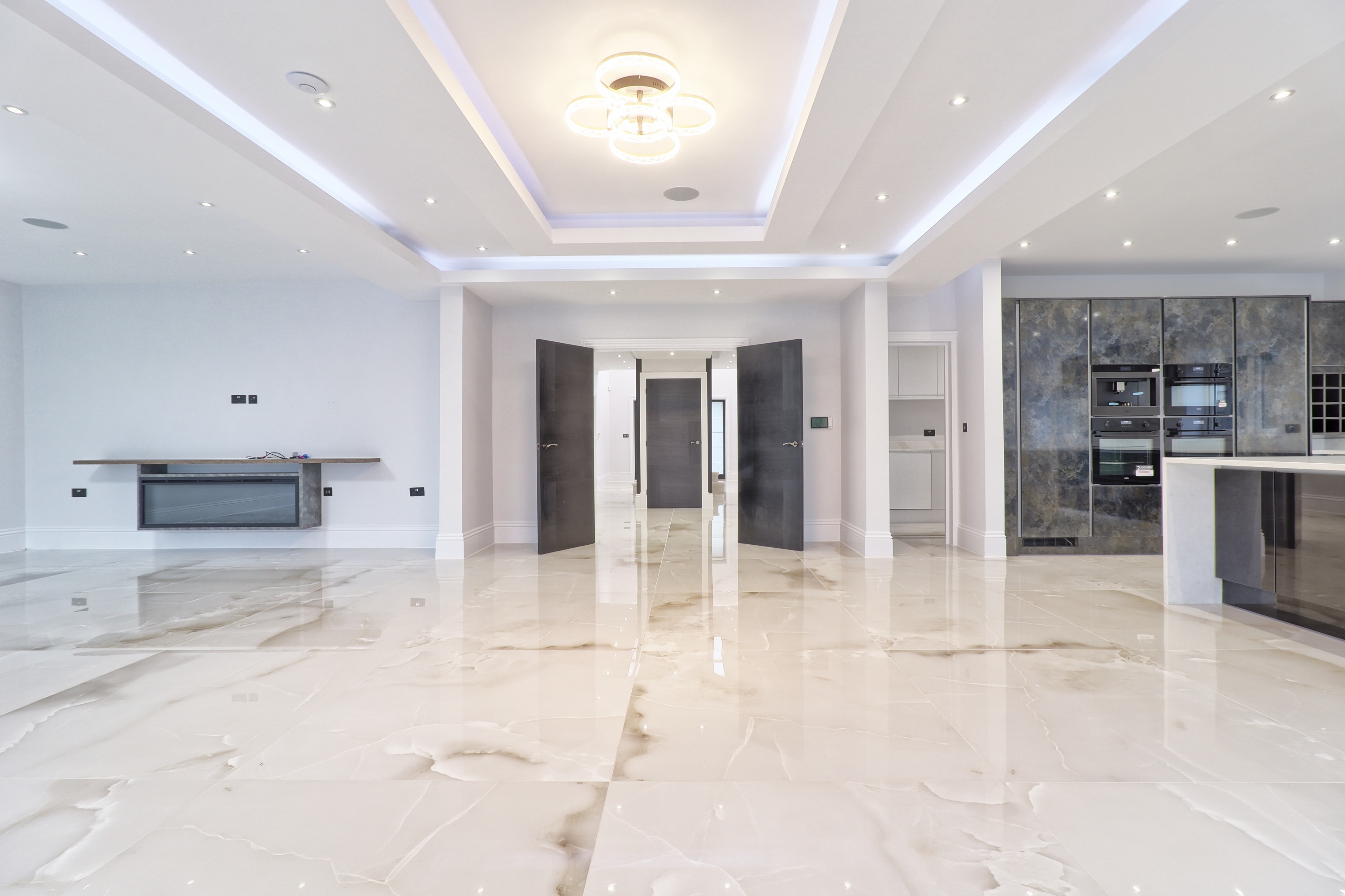 79 Parkstone - Image 4